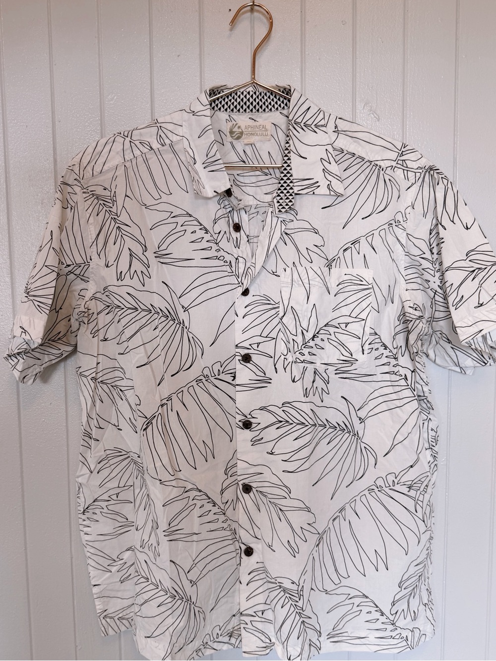 Men's White Tropical Print Short Sleeve Shirt
